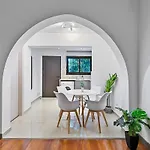 Apartment Orange Tree Studio, Just Steps From The Sea Paphos