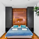 Orange Tree Studio, Just Steps From The Sea * Paphos